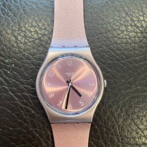 Swiss Swatch SO PINK Metallic Silicone Women Watch 34mm GP161 Mint Worn Once